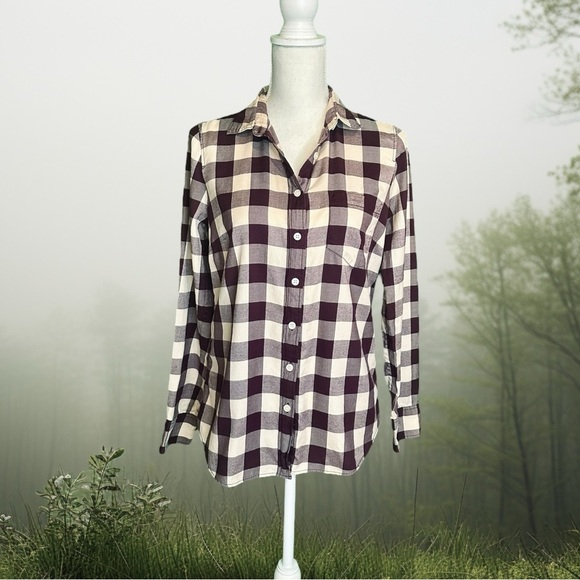 J. Crew Tops - J. Crew ‘Perfect Fit’ Button Down Single Pocket Shirt in Burgundy & Cream Check